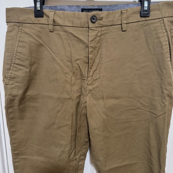 Men’s Light Brown Chino Pants (34x30) | Banana Republic “Mason” - Picture 7 of 10